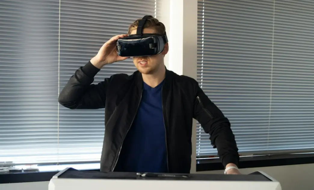 Augmented Reality Technology